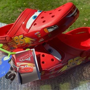 Lightning Mcqueen Crocs Men’s size 12 BNWT